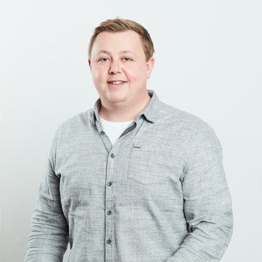 Portrait Julian Ude Leitung Wohnhaus Kölnerstraße